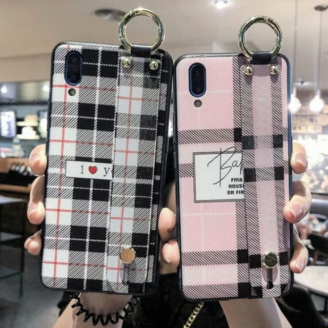 coach iphone8 カバー tpu | かわいい⭐ハンドバルト付きiPhoneケースの通販 by すなふきん's shop｜ラクマ