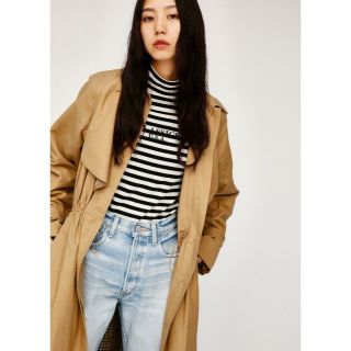 マウジー(moussy)のMOUSSY　 FLARE TRENCH COAT(トレンチコート)