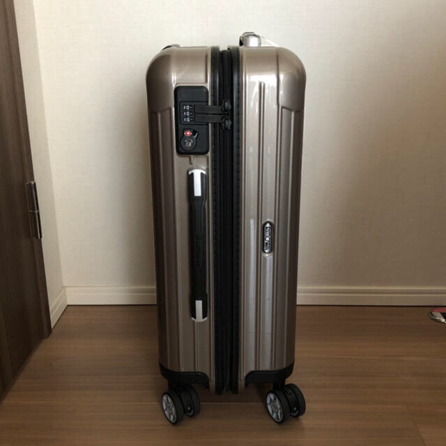 ほぼ新品 RIMOWA ルフトハンザモデル 機内持ち込み 32L - 1