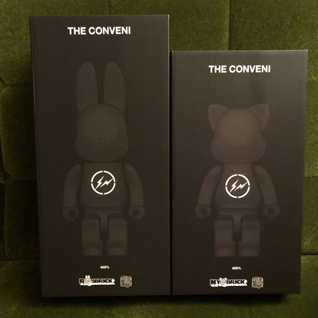 FRAGMENT(フラグメント)の2体セット fragment ベアブリック 400 コンビニ BE@RBRICK エンタメ/ホビーのフィギュア(その他)の商品写真