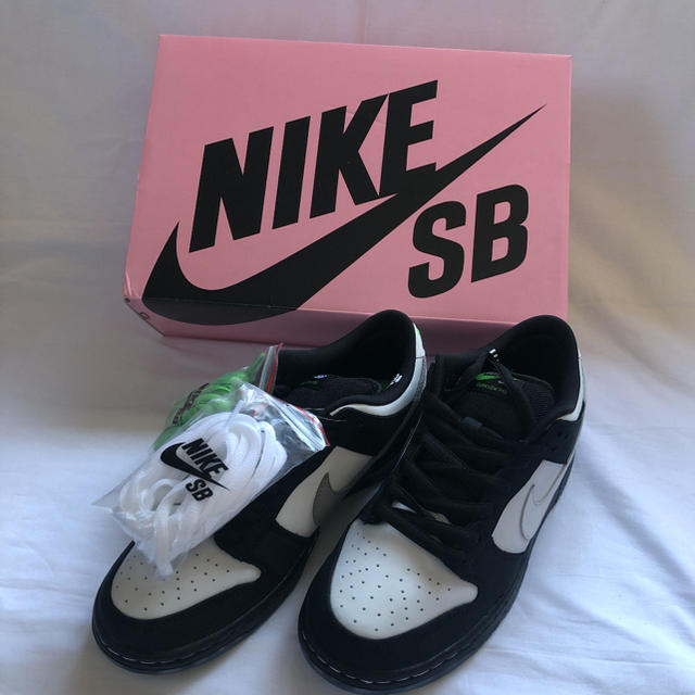 NIKE SB DUNK LOW PRO OG QS PANDA PIGEON