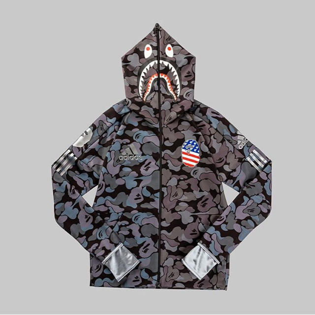 A BATHING APE(アベイシングエイプ)のBape Adidas Abc Shark Hoodie S メンズのトップス(パーカー)の商品写真