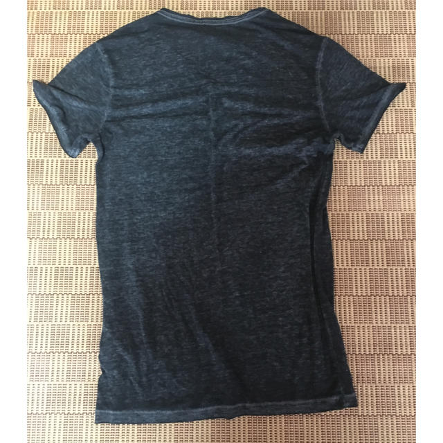 H&M(エイチアンドエム)のTシャツ メンズのトップス(Tシャツ/カットソー(半袖/袖なし))の商品写真