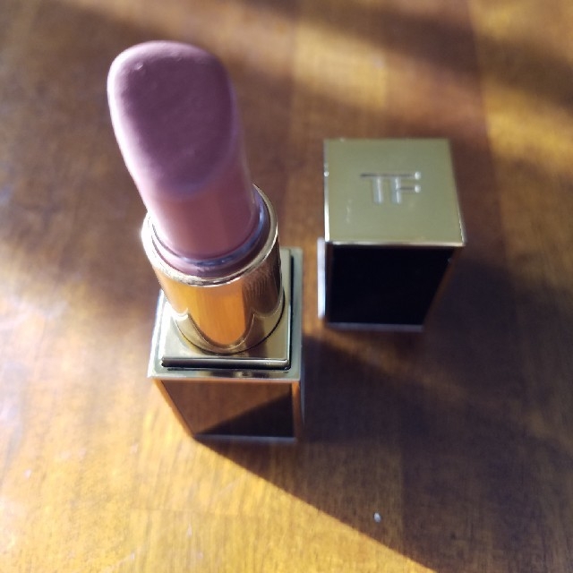 TOM FORD(トムフォード)のトムフォード　リップカラー１４　セーブル　スモーク コスメ/美容のベースメイク/化粧品(口紅)の商品写真