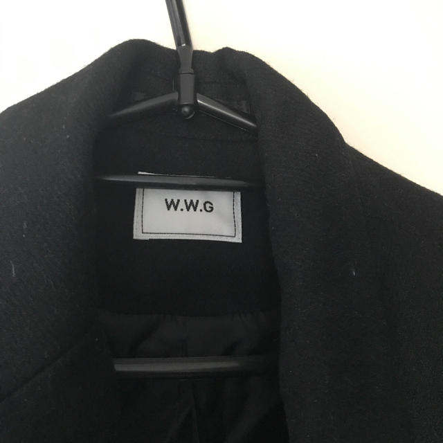 WHO'S WHO gallery(フーズフーギャラリー)のにこ様専用 デザインBIGチェスターコート メンズのジャケット/アウター(チェスターコート)の商品写真