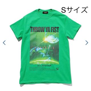 トゥエンティーフォーカラッツ(24karats)のSサイズ THROW YA FIST Tee SS(Tシャツ/カットソー(半袖/袖なし))