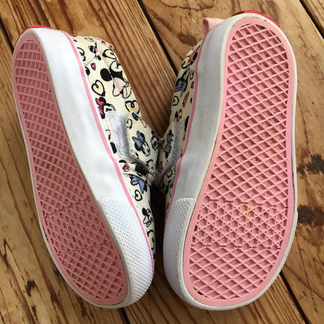 VANS(ヴァンズ)の専用！！バンズ♡ミニーちゃん柄スニーカー １４センチ キッズ/ベビー/マタニティのベビー靴/シューズ(~14cm)(スニーカー)の商品写真