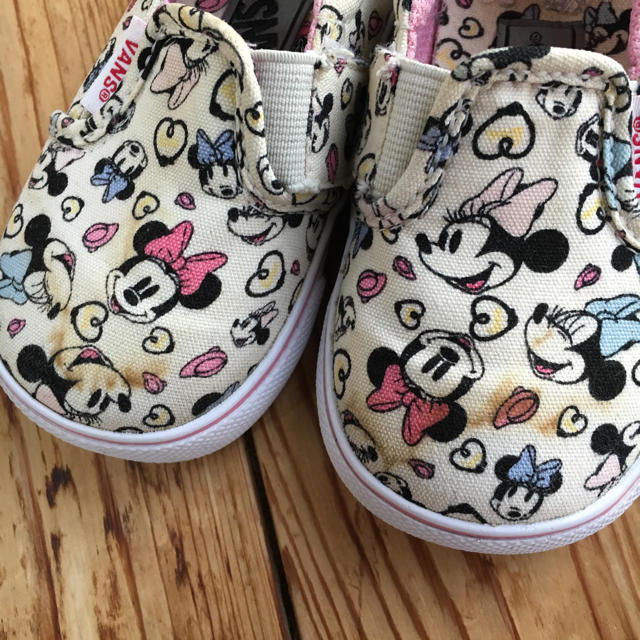 VANS(ヴァンズ)の専用！！バンズ♡ミニーちゃん柄スニーカー １４センチ キッズ/ベビー/マタニティのベビー靴/シューズ(~14cm)(スニーカー)の商品写真