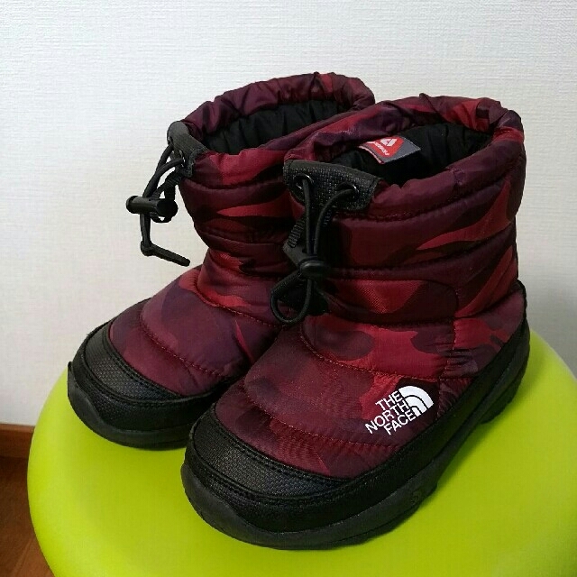 THE NORTH FACE(ザノースフェイス)のノースフェイス　キッズ　ブーツ キッズ/ベビー/マタニティのキッズ靴/シューズ(15cm~)(ブーツ)の商品写真