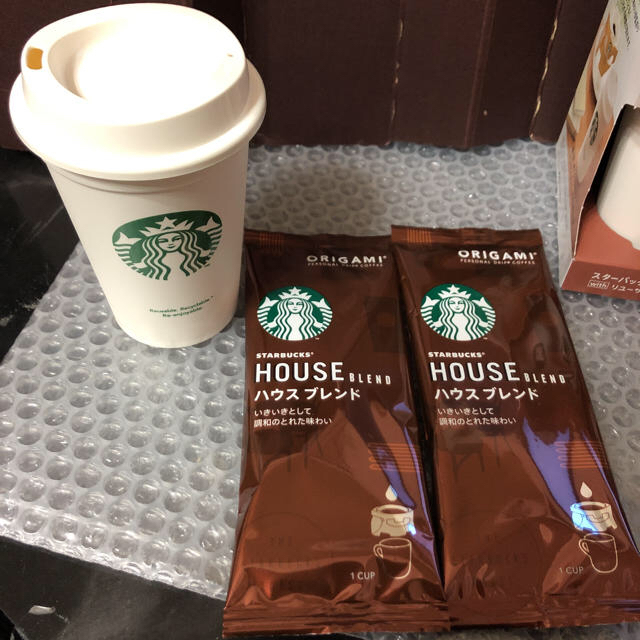 Starbucks Coffee(スターバックスコーヒー)のmingcham様専用 スターバック、リユーサブルカップセット インテリア/住まい/日用品のキッチン/食器(タンブラー)の商品写真