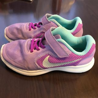 ナイキ(NIKE)のNIKE ナイキシューズ 21cm(スニーカー)