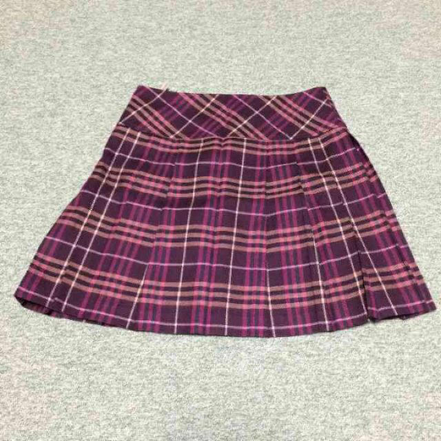 BURBERRY(バーバリー)の 値下げバーバリーブルーレーベルスカート レディースのスカート(ひざ丈スカート)の商品写真