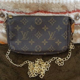 ルイヴィトン(LOUIS VUITTON)のルイヴィトン アクセサリーバッグ(ポーチ)