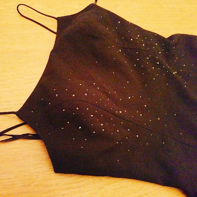 dazzy store(デイジーストア)のキラキラストーン付黒スリットロングドレスM～L レディースのフォーマル/ドレス(ロングドレス)の商品写真