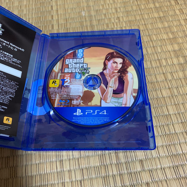 PlayStation4(プレイステーション4)のGrand Theft Auto V エンタメ/ホビーのゲームソフト/ゲーム機本体(家庭用ゲームソフト)の商品写真