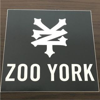 ズーヨーク(ZOO YORK)の【縦10cm横10cm】ZOO YORK ステッカー(ステッカー)