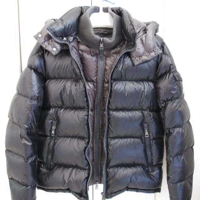 MONCLER(モンクレール)のモンクレール ZIN ブラック サイズ2 美品 新宿伊勢丹モンクレール直営店購入 メンズのジャケット/アウター(ダウンジャケット)の商品写真