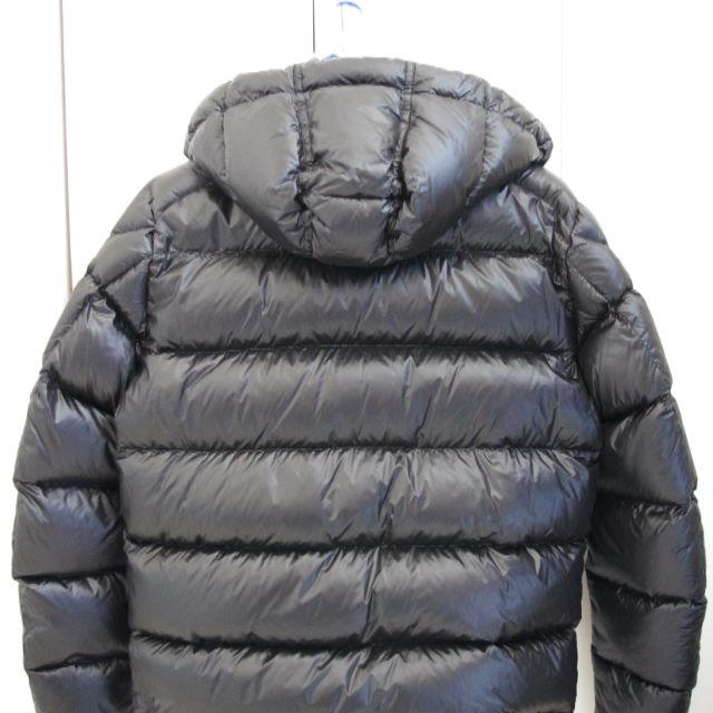 MONCLER(モンクレール)のモンクレール ZIN ブラック サイズ2 美品 新宿伊勢丹モンクレール直営店購入 メンズのジャケット/アウター(ダウンジャケット)の商品写真