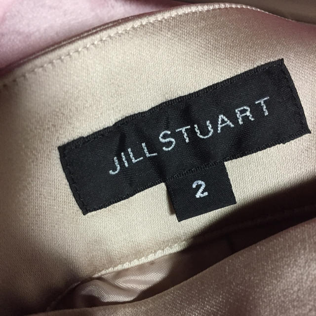 JILLSTUART(ジルスチュアート)のJILL STUART サテンスカート レディースのスカート(ひざ丈スカート)の商品写真