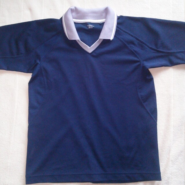 UNIQLO(ユニクロ)のドライシャツ キッズ/ベビー/マタニティのキッズ服男の子用(90cm~)(その他)の商品写真