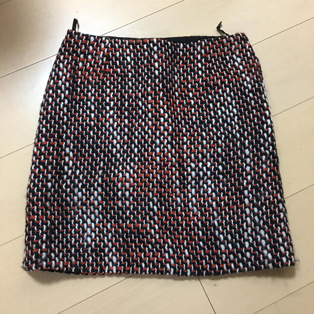 自由区(ジユウク)の自由区ウールスカート レディースのスカート(ひざ丈スカート)の商品写真