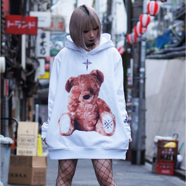 トップスTRAVAS TOKYO Furry bear Hoodie くま パーカー