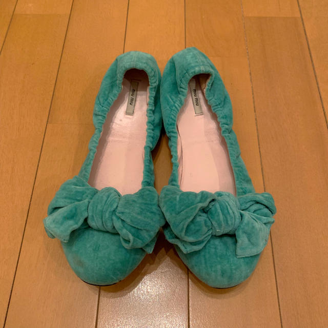 miumiu(ミュウミュウ)の1472様専用 Miumiu バレーシューズ レディースの靴/シューズ(バレエシューズ)の商品写真