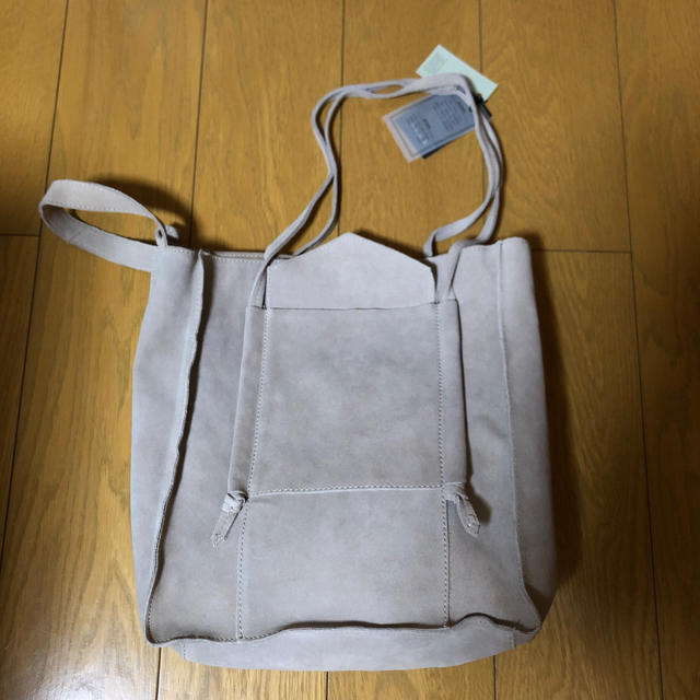 ZARA(ザラ)のZARA☆未使用☆2way☆スエードトートバッグ☆ レディースのバッグ(トートバッグ)の商品写真