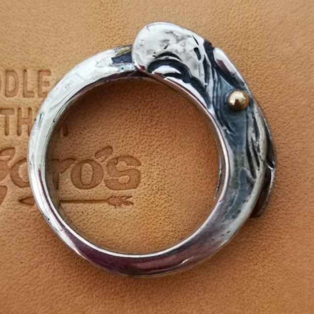 goro's(ゴローズ)の■ラクマ限定特価■ 18k金眼 イーグルヘッド シルバーリング メンズのアクセサリー(リング(指輪))の商品写真