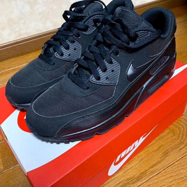 NIKE ナイキ AIR MAX 90 ESSENTIAL