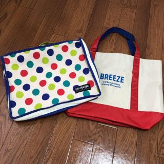 ブリーズ(BREEZE)の BREEZE オムツケース トートバッグセット(ベビーおむつバッグ)