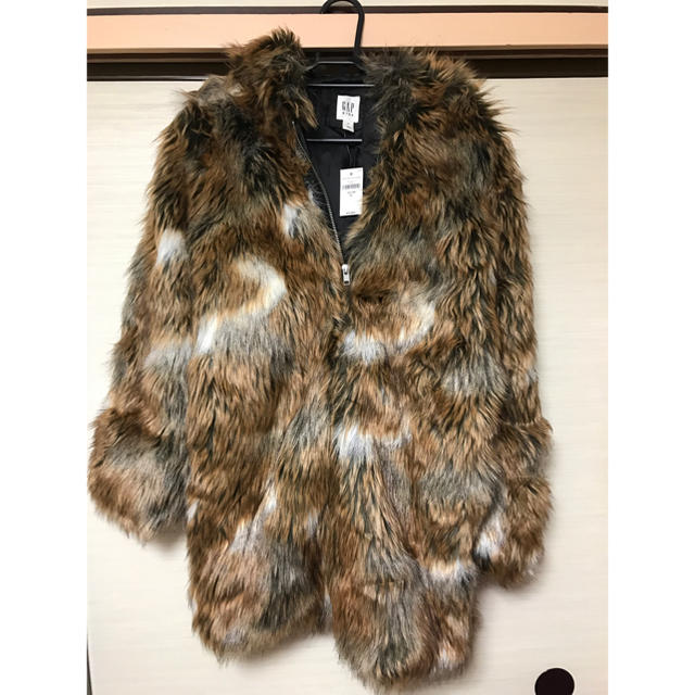 GAP Kids(ギャップキッズ)のファーコート キッズ/ベビー/マタニティのキッズ服女の子用(90cm~)(コート)の商品写真