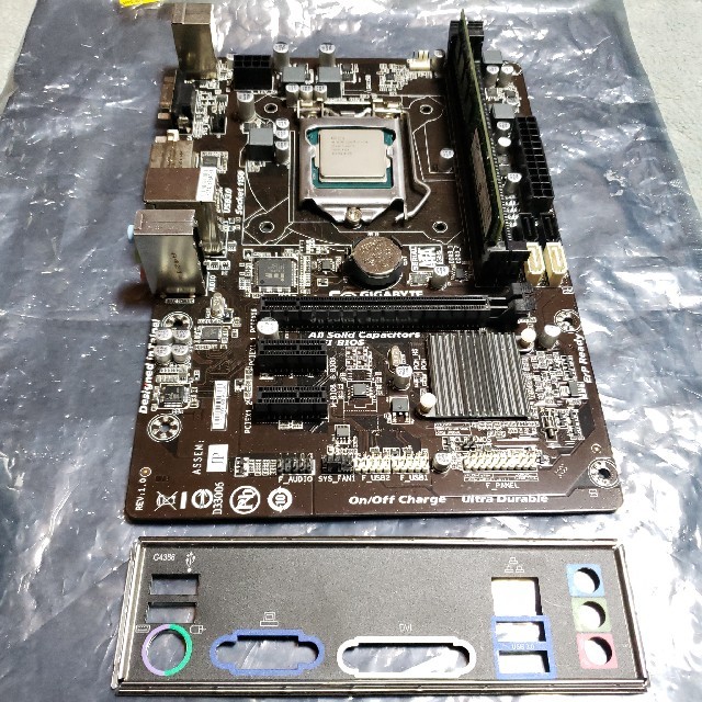 i7 4790+メモリ8GB+マザーボード-