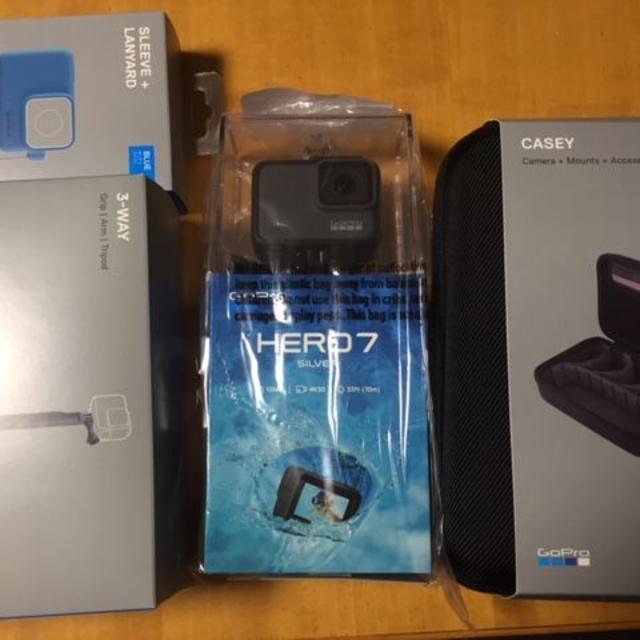 スマホ/家電/カメラGoPro HERO7 Silver CHDHC-601-FW４点セット