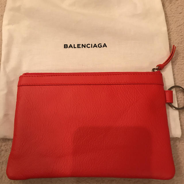 Balenciaga(バレンシアガ)の新品  バレンシアガ  BALENCIAGA ポーチ レディースのファッション小物(ポーチ)の商品写真