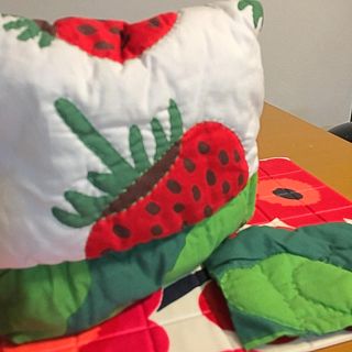 マリメッコ(marimekko)のマリメッコ marimekko ティーコージー 保温カバー ハンドメイド(キッチン小物)