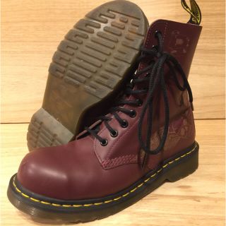 ドクターマーチン(Dr.Martens)のDr.martens  10ホールブーツ スカル彫刻 UK6(ブーツ)