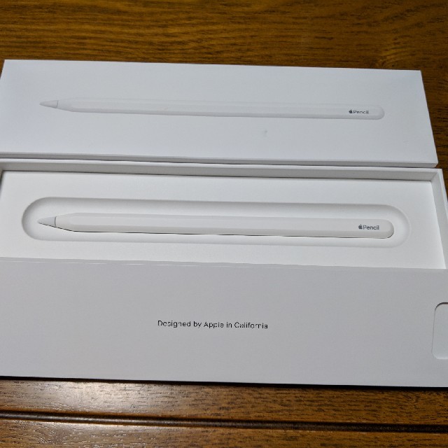 Apple(アップル)のブラウン様専用 超美品 apple pencil 2  スマホ/家電/カメラのPC/タブレット(PC周辺機器)の商品写真