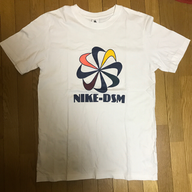 DSM5周年記念限定 NIKE 風車Tシャツ