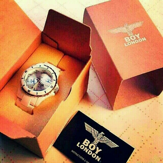 Boy London(ボーイロンドン)の腕時計 レディースのファッション小物(腕時計)の商品写真