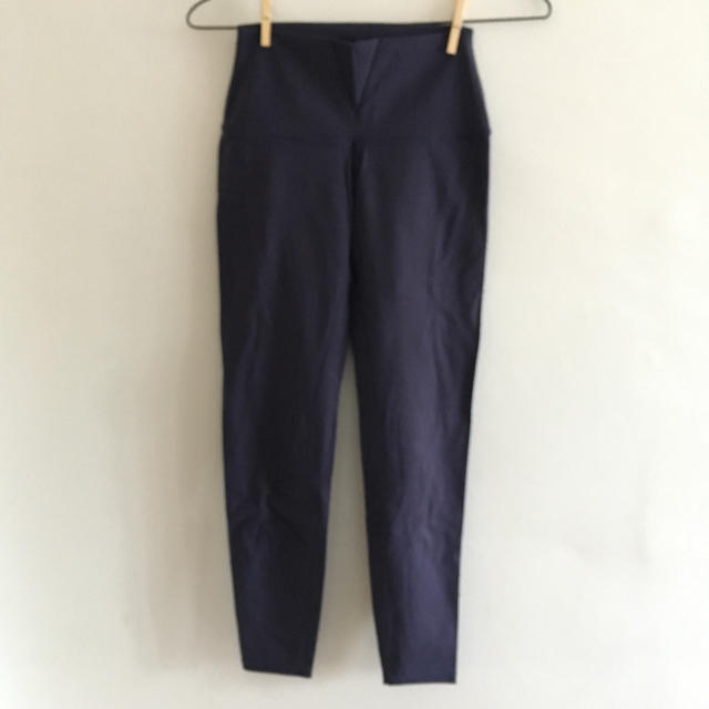 lululemon(ルルレモン)の*outlet* size4 pants lululemon  スポーツ/アウトドアのトレーニング/エクササイズ(ヨガ)の商品写真