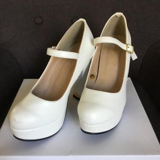 歩きやすい 安定 厚底 チャンキーヒールパンプス (ハイヒール/パンプス)