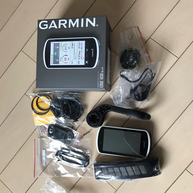 GARMIN(ガーミン)の【美品】EDGE1030 日本版 センサ未使用 GARMIN スポーツ/アウトドアの自転車(パーツ)の商品写真