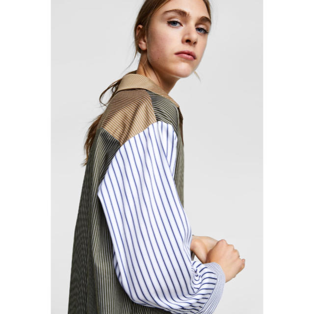 ZARA(ザラ)の新品未使用 ZARA WOMAN オーバーサイズ ストライプ シャツ XS S レディースのトップス(シャツ/ブラウス(長袖/七分))の商品写真