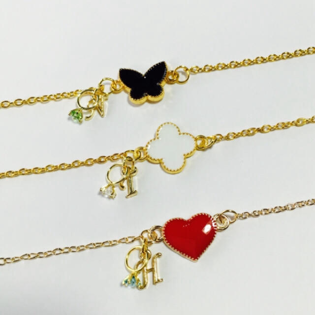 最安値❤️イニシャルブレスレット❤️誕生石リング付き ハンドメイドのアクセサリー(ブレスレット/バングル)の商品写真