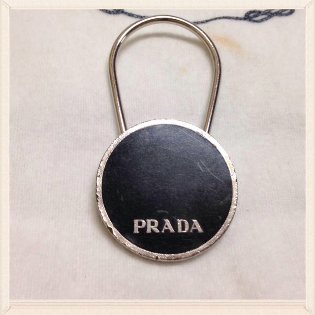 PRADA(プラダ)のＰRADAキーホルダー レディースのファッション小物(キーホルダー)の商品写真