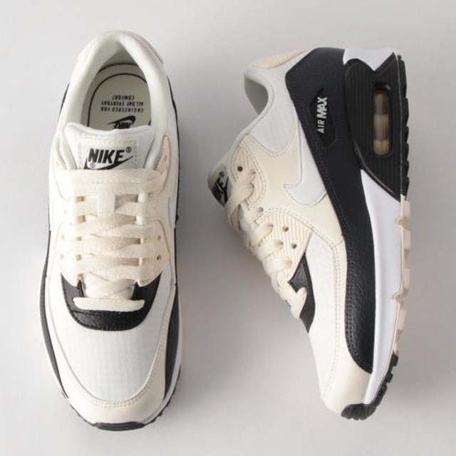 NIKE(ナイキ)の25㎝ NIKE WMNS AIR MAX 90 エアマックス90 レディースの靴/シューズ(スニーカー)の商品写真