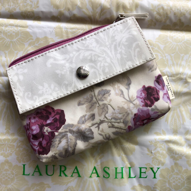 LAURA ASHLEY(ローラアシュレイ)のローラアシュレイ  ポーチ レディースのファッション小物(ポーチ)の商品写真