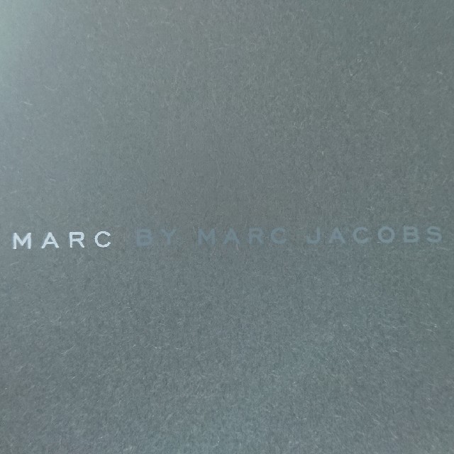 MARC BY MARC JACOBS(マークバイマークジェイコブス)のMARC BY MARC JACOBS 時計空箱 レディースのファッション小物(腕時計)の商品写真