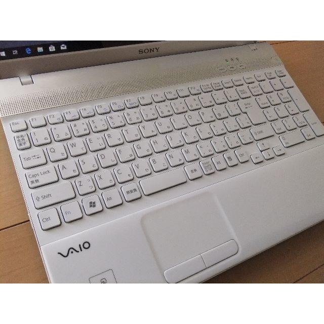 SONY VAIO VPCEB27FJ ／ Core i5